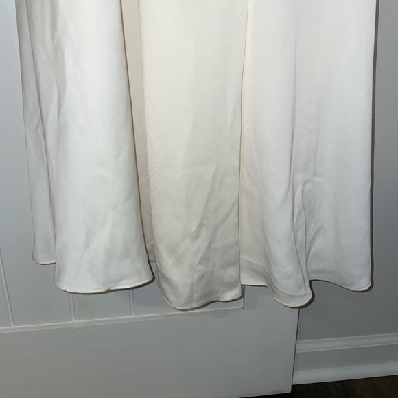 crepe-back satin spaghetti strap bridesmaid dress - Ivory - size 2 - Picture 4 of 4